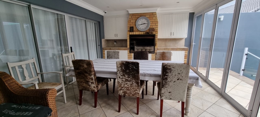 3 Bedroom Property for Sale in Nahoon Valley Park Eastern Cape